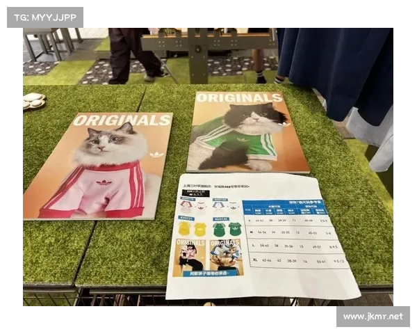 阿迪达斯推出899元宠物包跨界吸引铲屎官 颠覆时尚消费新趋势 阿迪达斯推出899元宠物包跨界吸引铲屎官 颠覆时尚消费新趋势